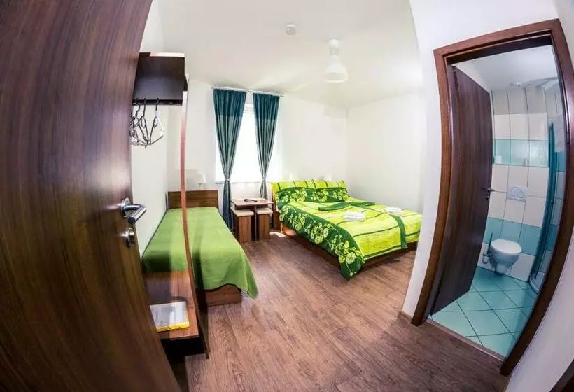 ペンション Penzion Vinařství Buchtovi