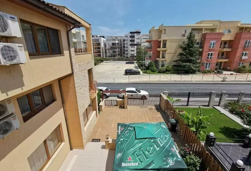 Pensió Vila Gente