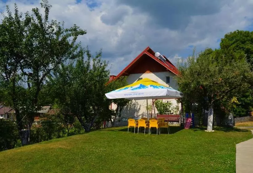 پانسیون Vila Nadia