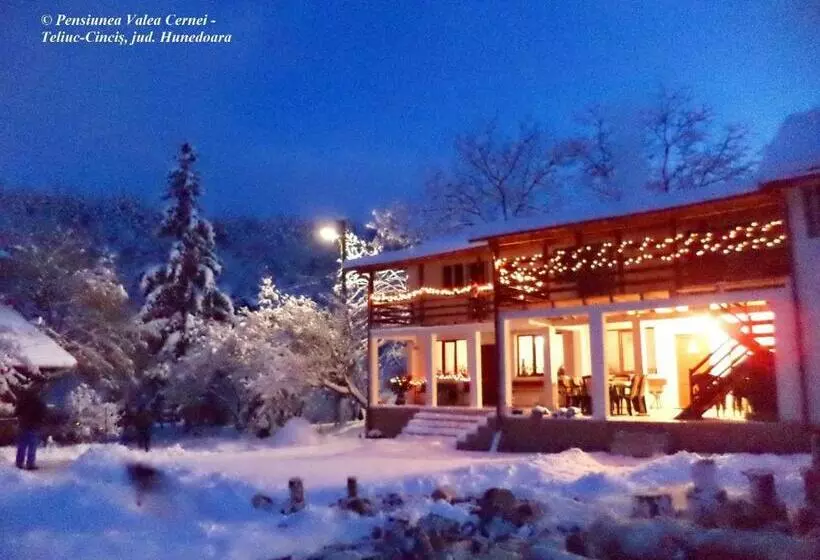 Pensiunea Valea Cernei