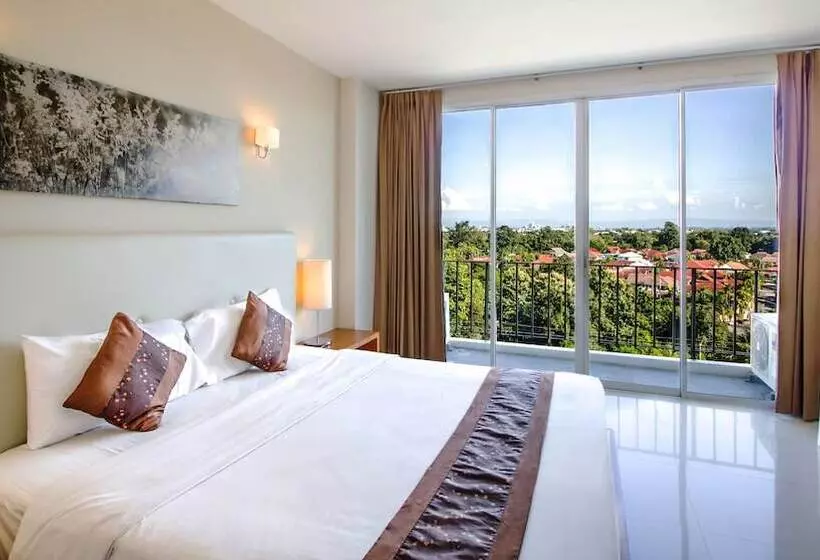 B2 Premier Hotel & Resort