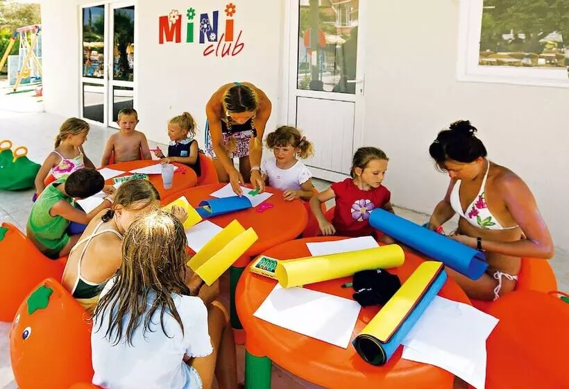 Febeach Hotel - All Inclusive