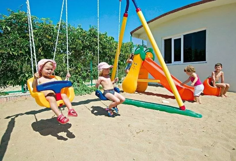 Febeach Hotel - All Inclusive