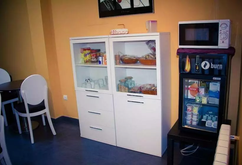 مسافرخانه Rincón De Gala