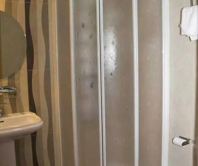 مسافرخانه Rincón De Gala