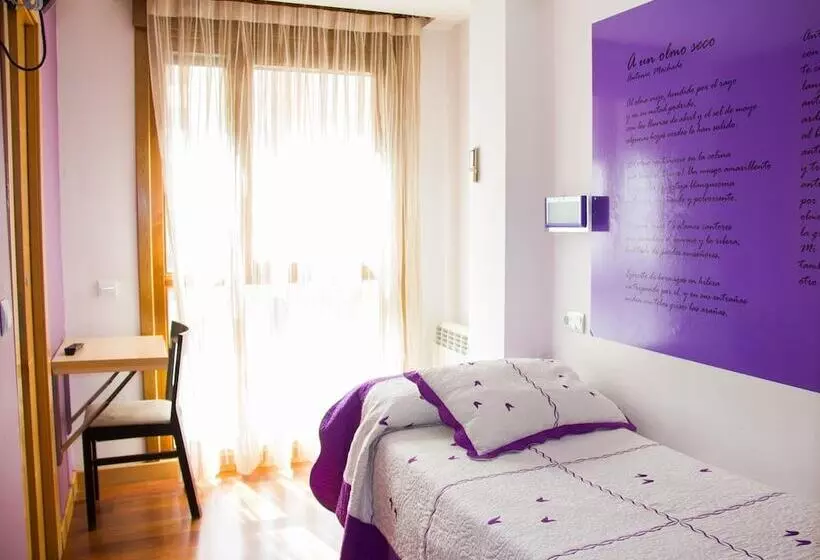 مسافرخانه Rincón De Gala