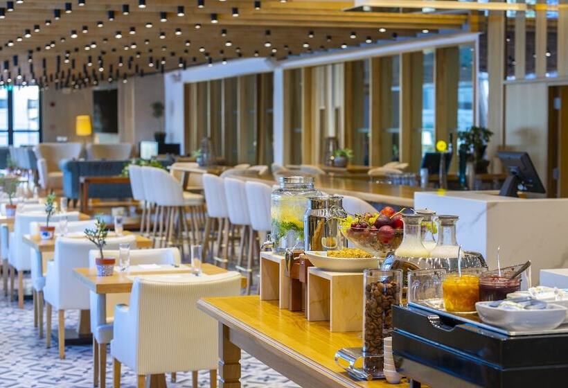 Anemi Hotel & Suites