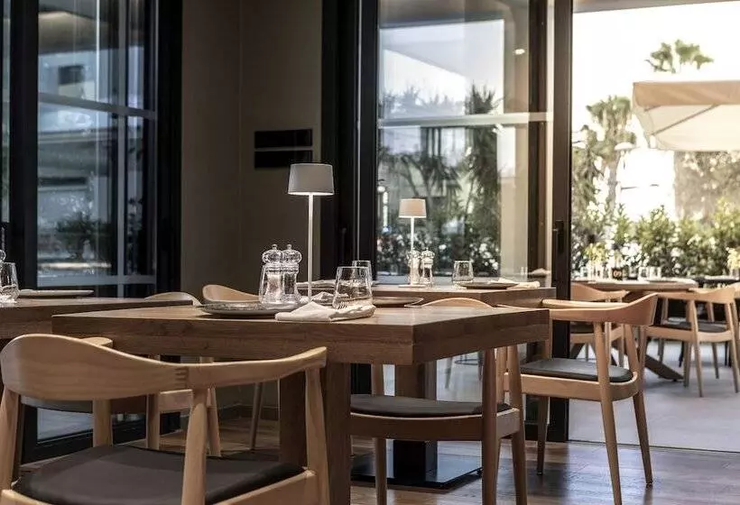 Anemi Hotel & Suites