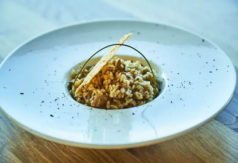 هتل Artiem Asturias