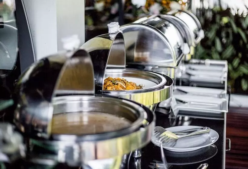 Aruntara Riverside Boutique Hotel  Sha Extra Plus