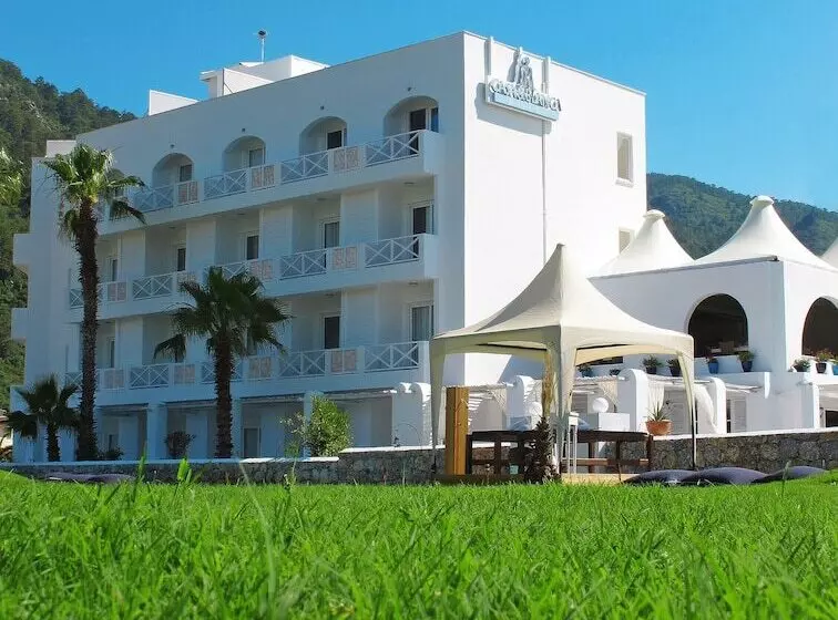 هتل Casa Blanca Beach Adults Only