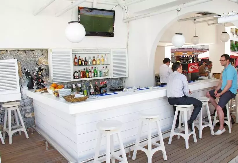 هتل Casa Blanca Beach Adults Only