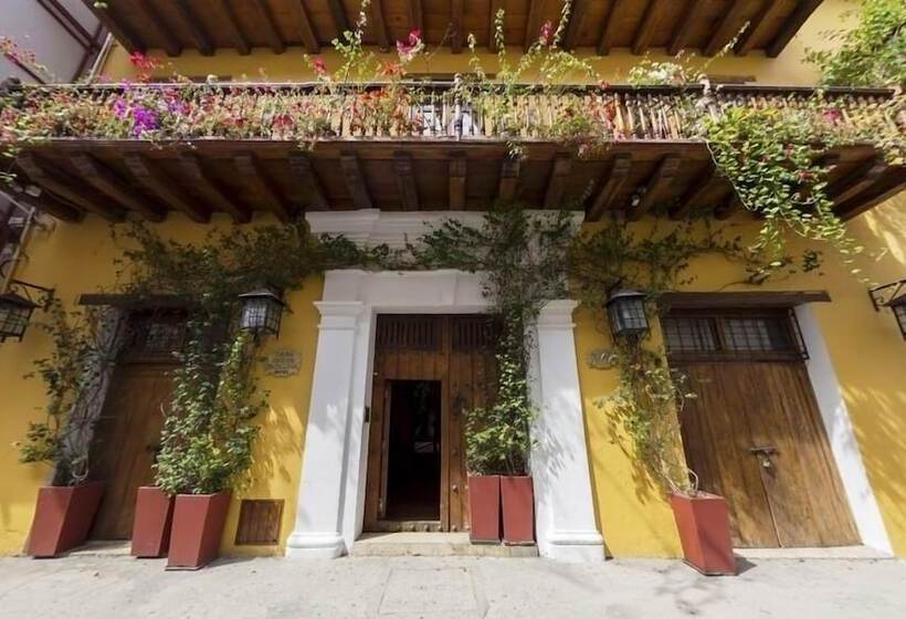 هتل Casa India Catalina