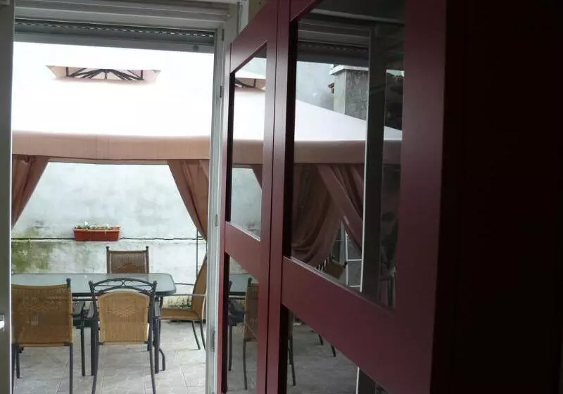 호텔 Celic Art Apartments