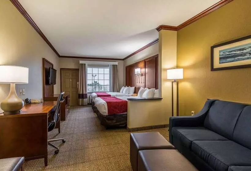 Hotel Comfort Suites