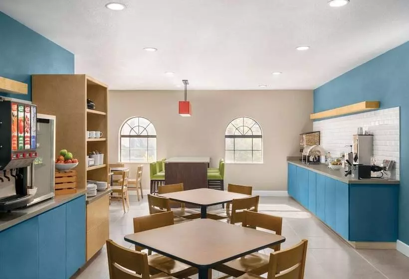 בית מלון כפרי Comfort Suites Shenandoahthe Woodlands