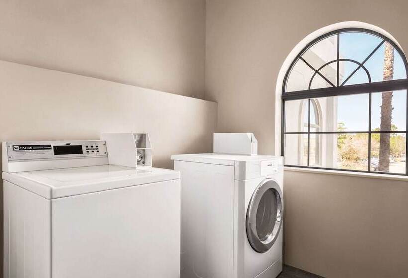 ホテル Comfort Suites Shenandoahthe Woodlands