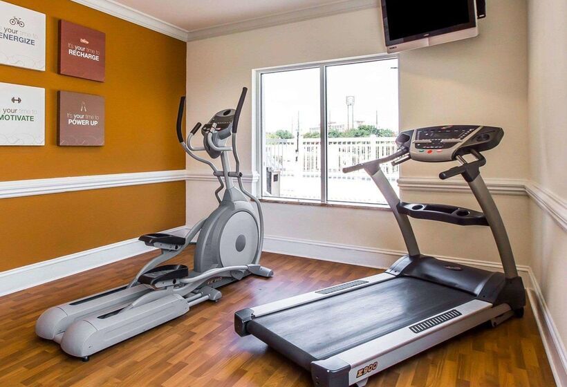 هتل Comfort Suites