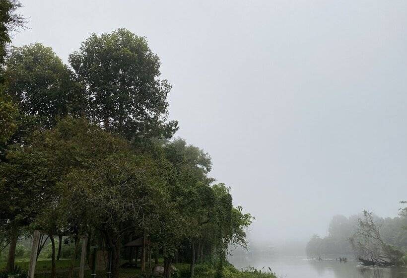 هتل Comsaed River Kwai Resort