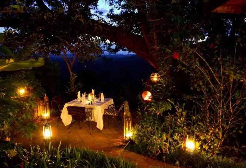 호텔 Comsaed River Kwai Resort