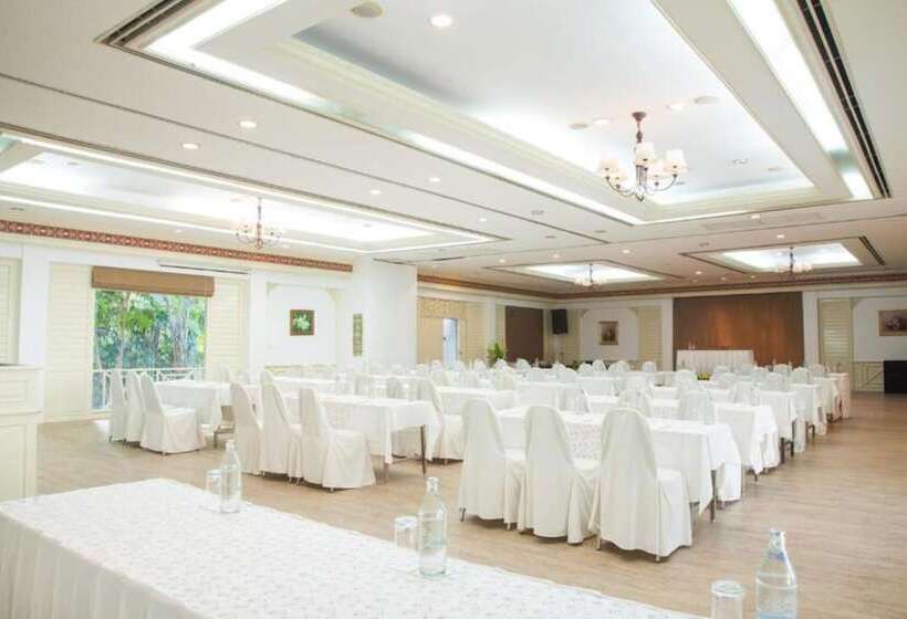 هتل Comsaed River Kwai Resort