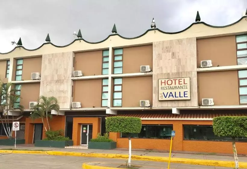 Отель Del Valle