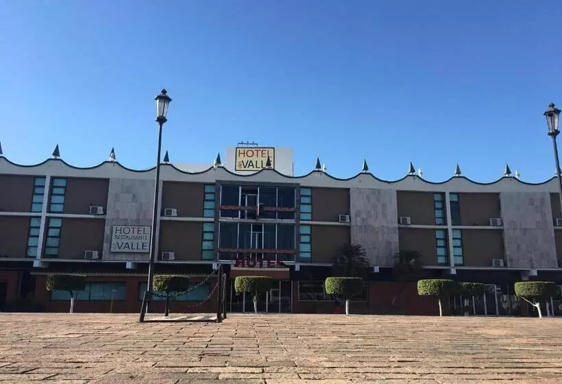 Отель Del Valle