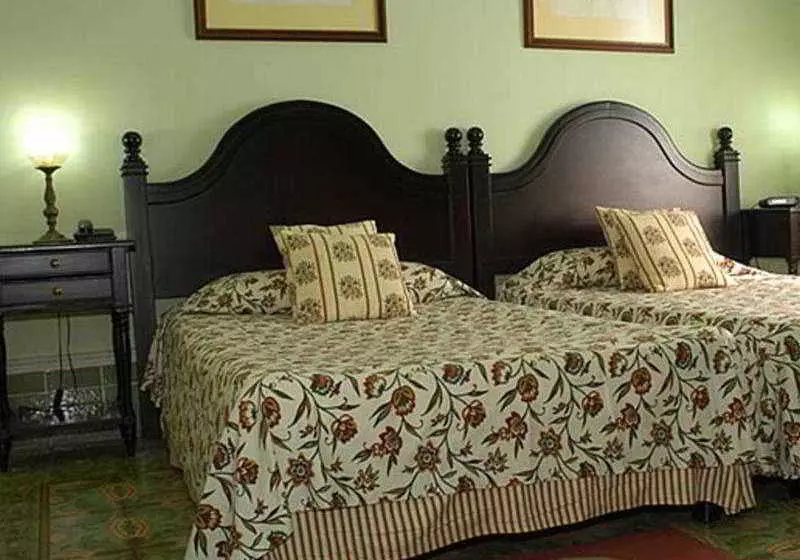 هتل Gran Caribe Palacio Azul