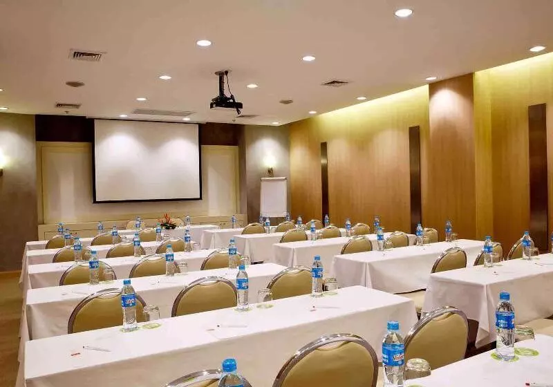 فندق Ibis Phuket Patong