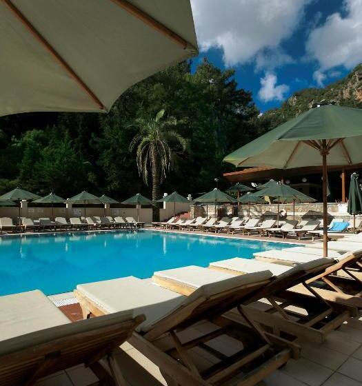 فندق Julian Forest Suites