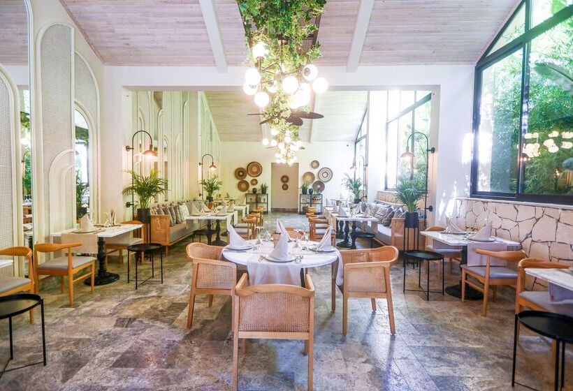 هتل Miramare Queen