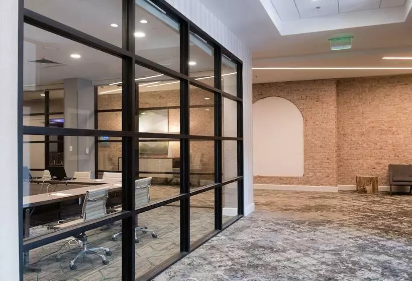 בית מלון כפרי North Charleston Marriott