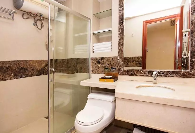 هتل Nomo Service Apartment Grand Continental