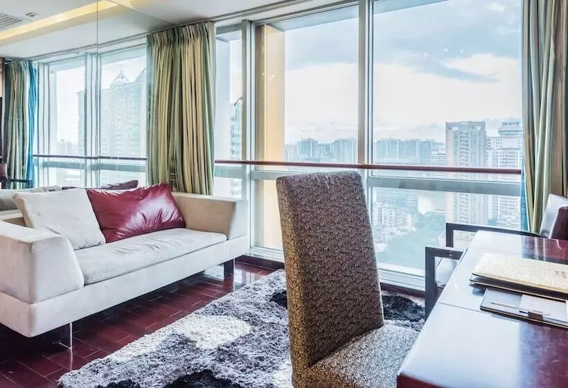 هتل Nomo Service Apartment Grand Continental