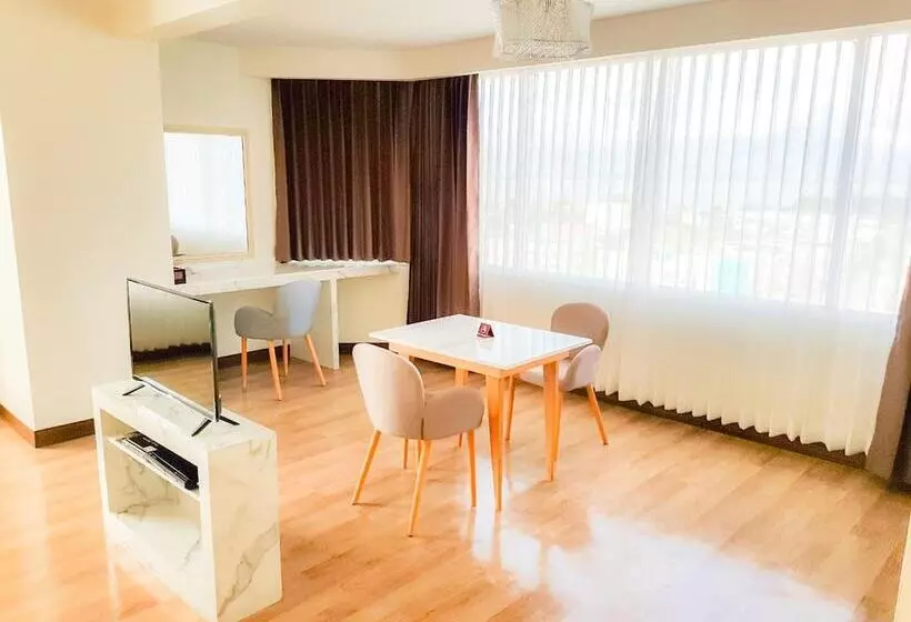 Отель Phayao Gateway