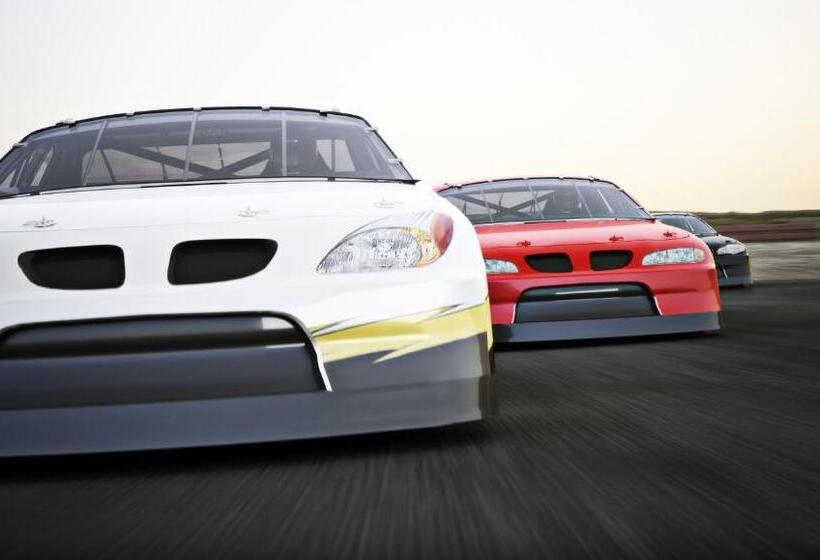 فندق Studios & Suites 4 Less Charlotte