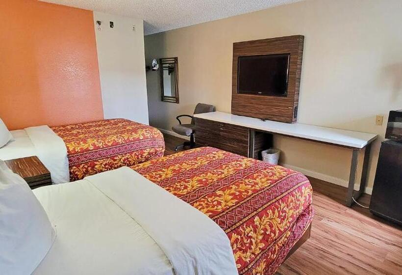 فندق Studios & Suites 4 Less Charlotte