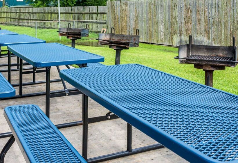 فندق Suburban Studios Avondale