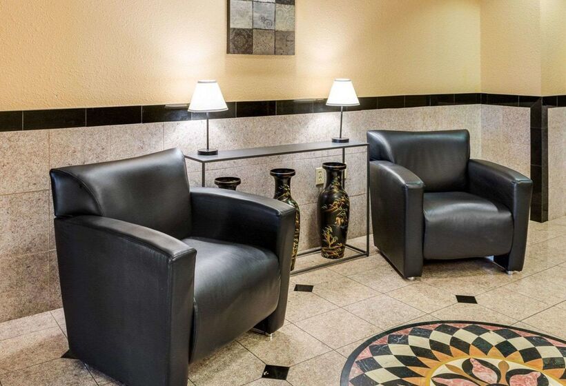 فندق Suburban Studios Avondale