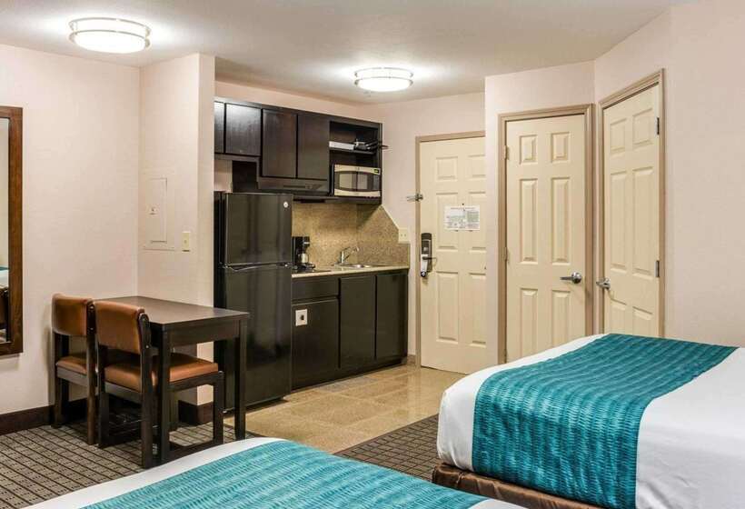 فندق Suburban Studios Avondale