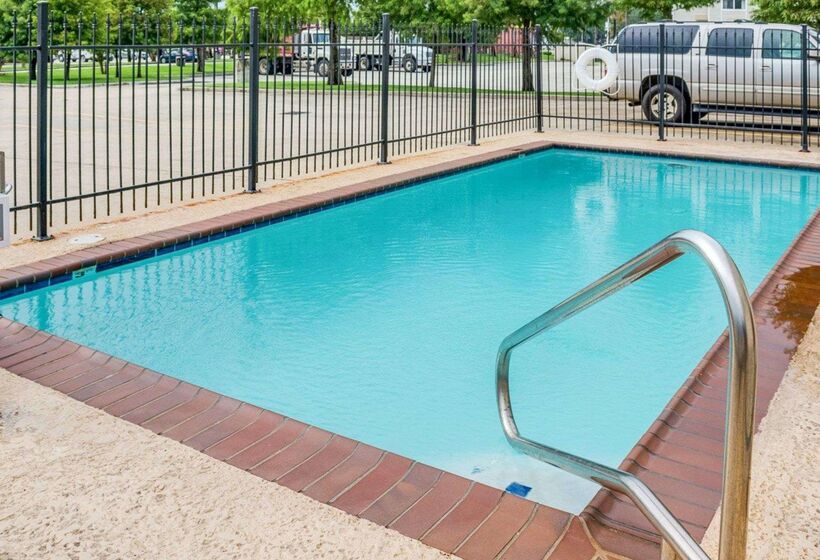 فندق Suburban Studios Avondale