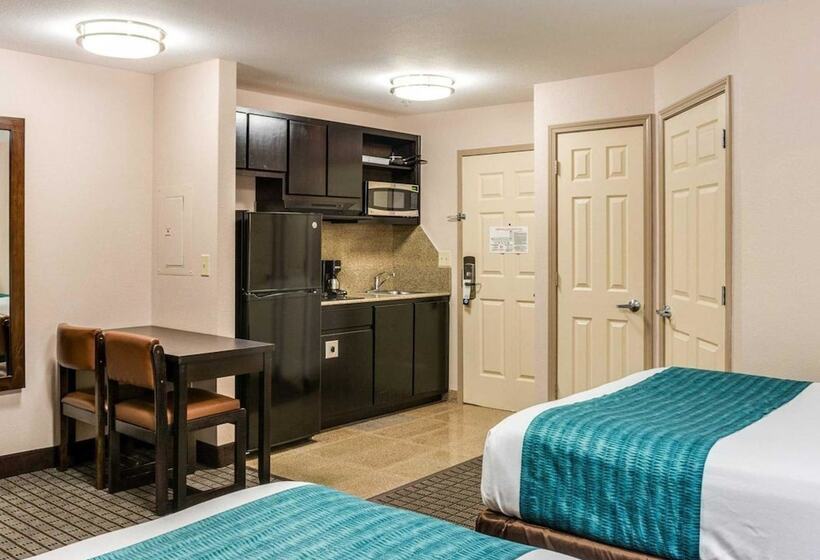 فندق Suburban Studios Avondale