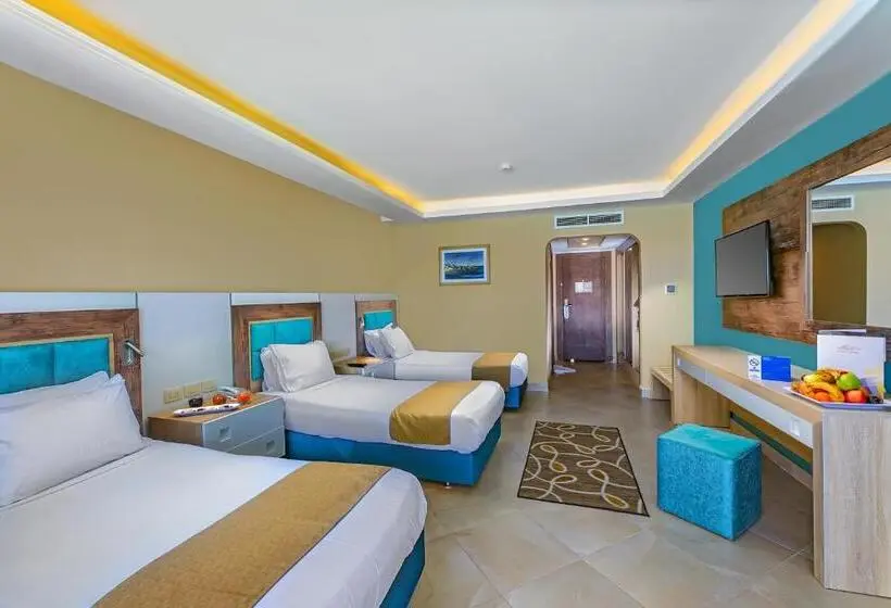 هتل Titanic Aqua Park Resort - Families and Couples only