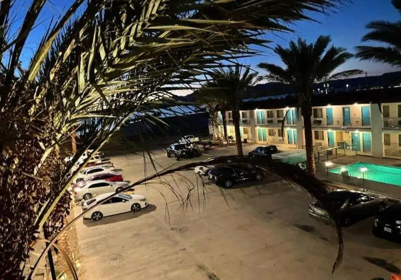 مُتل Sway Hotel Lake Havasu
