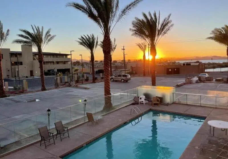 مُتل Sway Hotel Lake Havasu