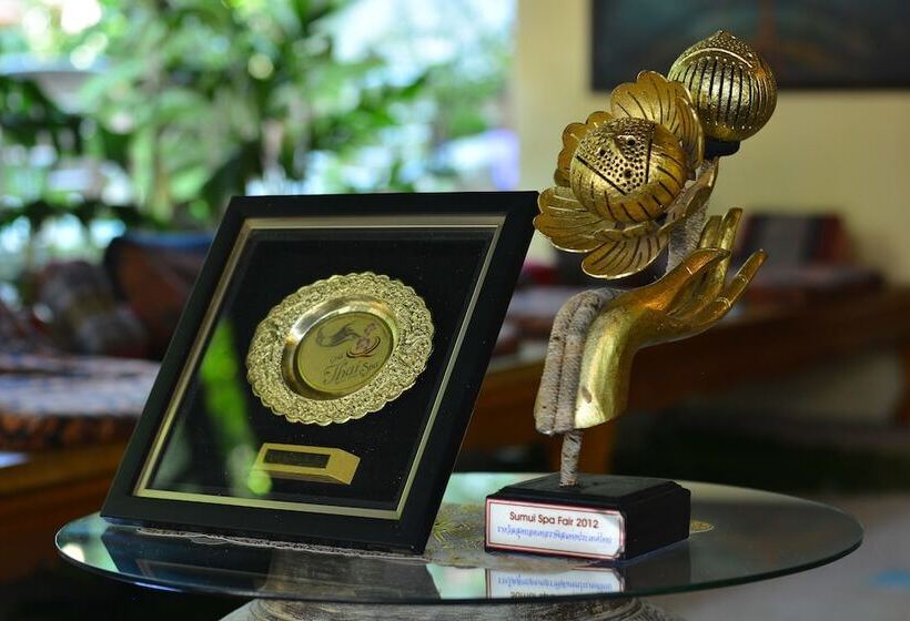 Natural Wing Health Spa & Resort