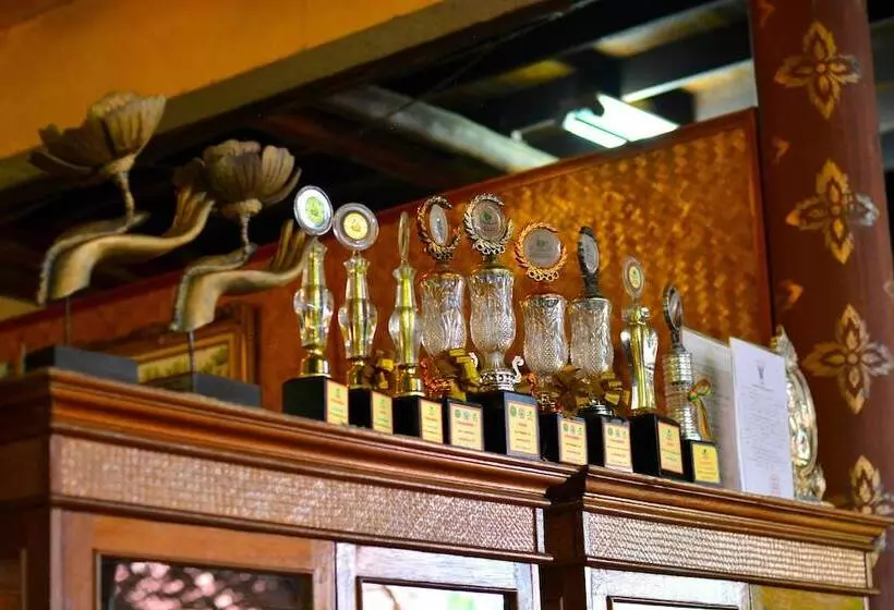 Natural Wing Health Spa & Resort