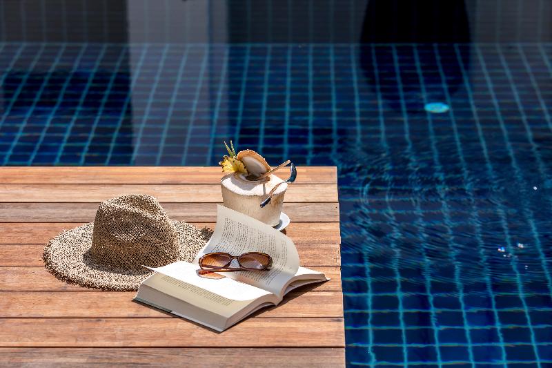 Outrigger Surin Beach Resort Sha Extra Plus