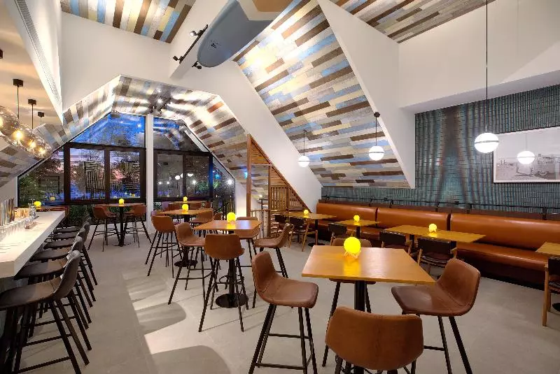 Outrigger Surin Beach Resort Sha Extra Plus