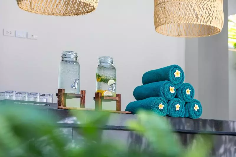 Outrigger Surin Beach Resort Sha Extra Plus